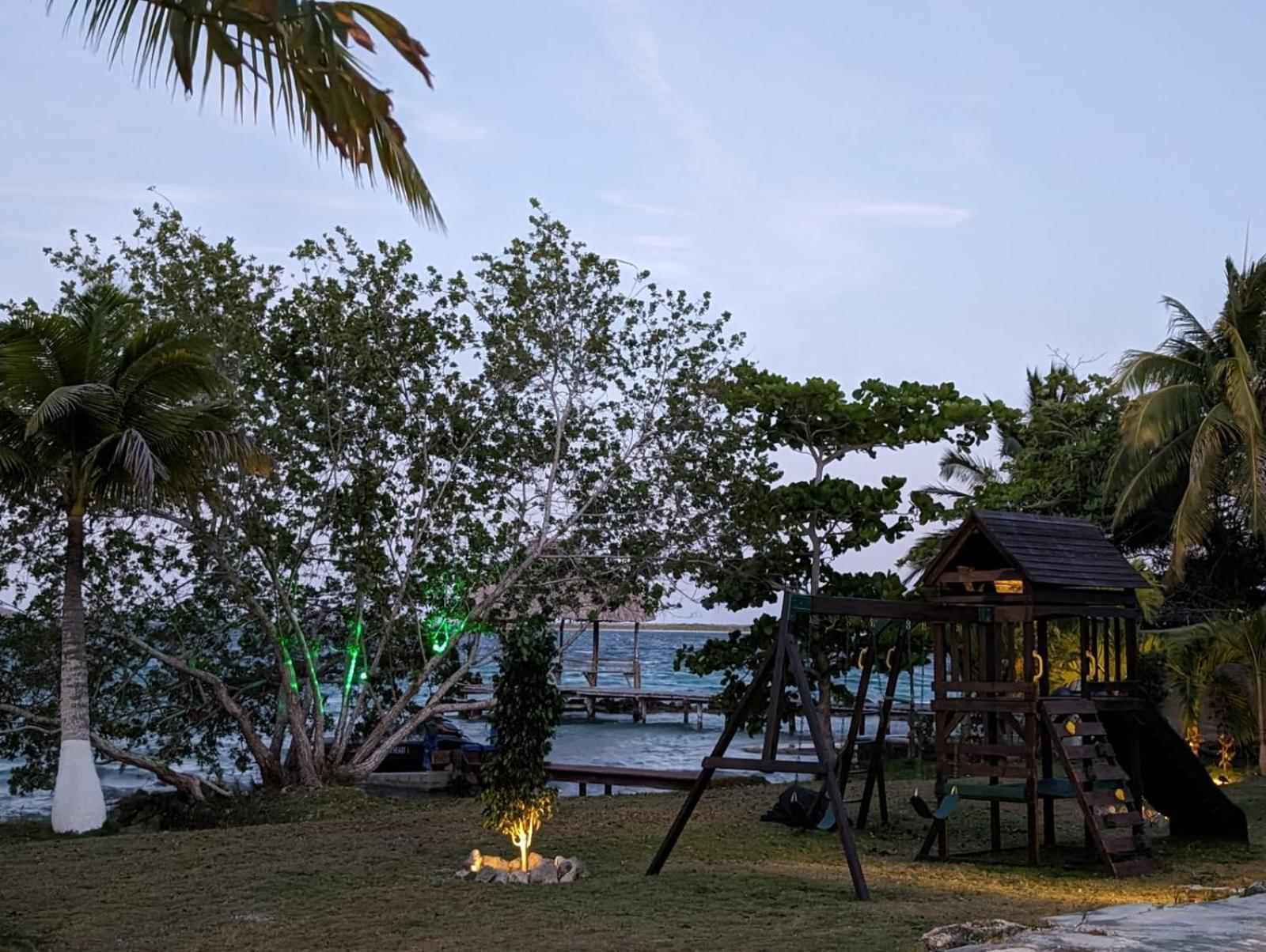 Cabana Con Muelle Privado En La Laguna De Bacalar Εξωτερικό φωτογραφία